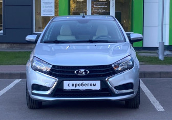 Подержанный автомобиль LADA (ВАЗ) Vesta Sedan 2021 года (2 фото)