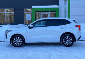 Подержанный автомобиль Haval Jolion 2022 года (8 фото)