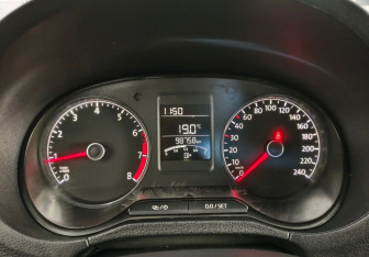 Подержанный автомобиль Volkswagen Polo Sedan 2018 года (14 фото)