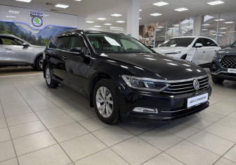Подержанный автомобиль Volkswagen Passat Wagon 2017 года (3 фото)