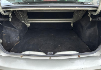 Подержанный автомобиль Renault Logan Sedan 2014 года (13 фото)