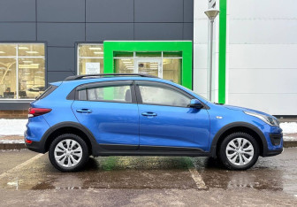 Подержанный автомобиль Kia Rio Hatchback 2020 года (4 фото)