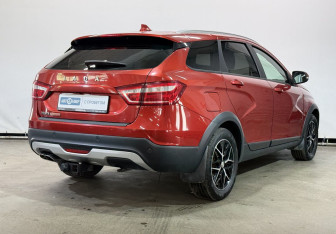 Подержанный автомобиль LADA (ВАЗ) Vesta Wagon 2018 года (5 фото)