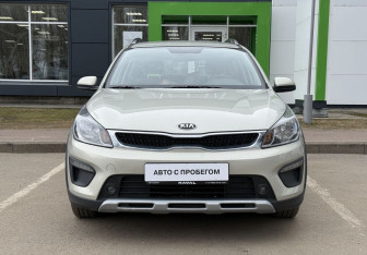 Подержанный автомобиль Kia Rio Hatchback 2019 года (2 фото)
