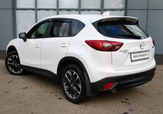 Подержанный автомобиль Mazda CX-5 2015 года (5 фото)