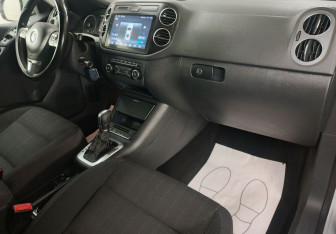 Подержанный автомобиль Volkswagen Tiguan 2014 года (14 фото)