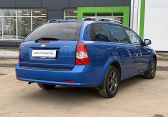 Подержанный автомобиль Chevrolet Lacetti Wagon 2011 года (5 фото)