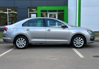 Подержанный автомобиль Skoda Rapid Liftback 2020 года (4 фото)