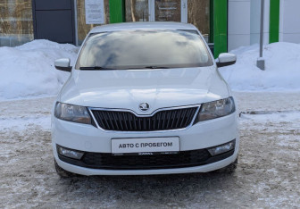 Подержанный автомобиль Skoda Rapid Liftback 2019 года (2 фото)