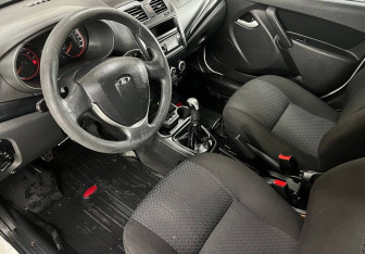 Подержанный автомобиль LADA (ВАЗ) Kalina Wagon 2014 года (10 фото)