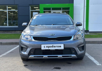 Подержанный автомобиль Kia Rio Hatchback 2017 года (2 фото)