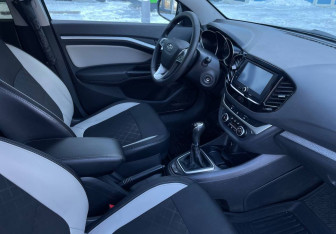 Подержанный автомобиль LADA (ВАЗ) Vesta Wagon 2019 года (10 фото)