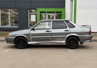 Подержанный автомобиль LADA (ВАЗ) 2115 2008 года (8 фото)