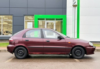 Подержанный автомобиль ЗАЗ Chance Hatchback 2011 года (4 фото)