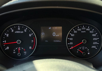 Подержанный автомобиль Kia Sportage 2018 года (13 фото)