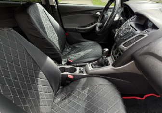 Подержанный автомобиль Ford Focus Hatchback 2012 года (9 фото)