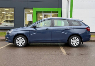 Подержанный автомобиль LADA (ВАЗ) Vesta Wagon 2018 года (8 фото)