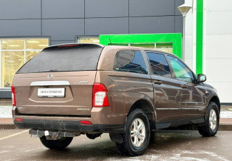 Подержанный автомобиль SsangYong Actyon Sports 2012 года (5 фото)