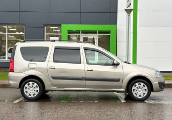 Подержанный автомобиль LADA (ВАЗ) Largus Wagon 2018 года (4 фото)