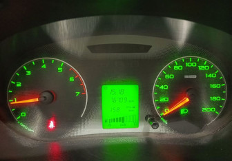 Подержанный автомобиль LADA (ВАЗ) Granta Liftback 2016 года (15 фото)