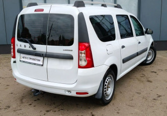 Подержанный автомобиль LADA (ВАЗ) Largus Wagon 2021 года (5 фото)