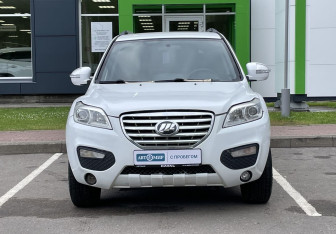 Подержанный автомобиль Lifan X60 2013 года (2 фото)