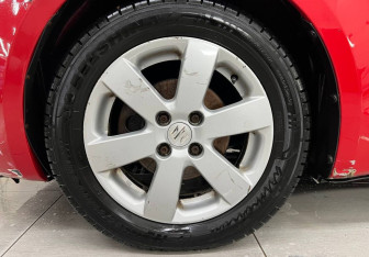 Подержанный автомобиль Suzuki Swift Hatchback 2007 года (14 фото)