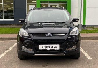Подержанный автомобиль Ford Kuga 2014 года (2 фото)