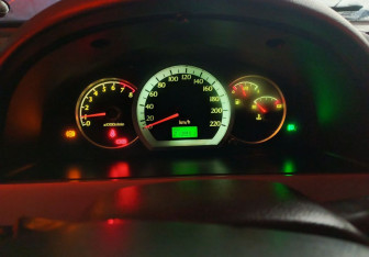 Подержанный автомобиль Chevrolet Lacetti Wagon 2008 года (16 фото)