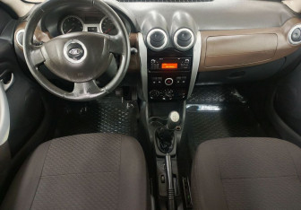 Подержанный автомобиль LADA (ВАЗ) Largus Wagon 2013 года (11 фото)