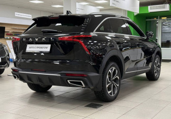 Подержанный автомобиль Haval F7 2025 года (5 фото)