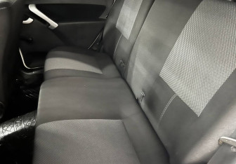 Подержанный автомобиль LADA (ВАЗ) Granta Hatchback 2018 года (13 фото)