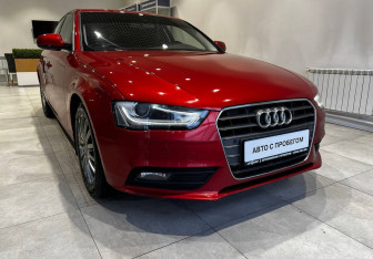 Подержанный автомобиль Audi A4 Sedan 2013 года (3 фото)