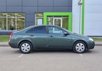 Подержанный автомобиль Nissan Primera Sedan 2003 года (4 фото)