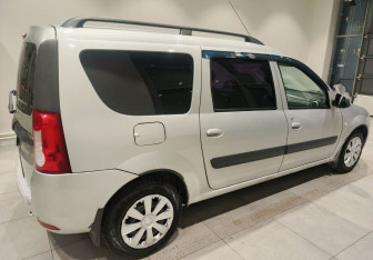 Подержанный автомобиль LADA (ВАЗ) Largus Wagon 2013 года (6 фото)