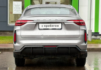 Подержанный автомобиль Haval F7x 2022 года (6 фото)