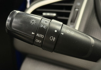 Подержанный автомобиль Suzuki SX4 Hatchback 2014 года (16 фото)