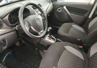 Подержанный автомобиль LADA (ВАЗ) Granta Hatchback 2021 года (10 фото)