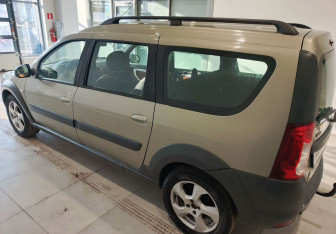 Подержанный автомобиль LADA (ВАЗ) Largus Wagon 2016 года (7 фото)