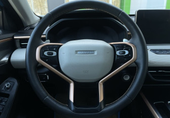 Подержанный автомобиль Haval Jolion 2024 года (13 фото)