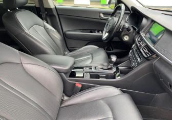 Подержанный автомобиль Kia Optima Sedan 2018 года (10 фото)