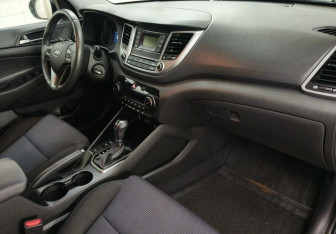 Подержанный автомобиль Hyundai Tucson 2018 года (11 фото)