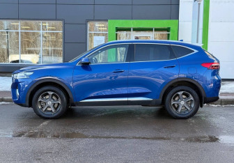 Подержанный автомобиль Haval F7 2021 года (8 фото)