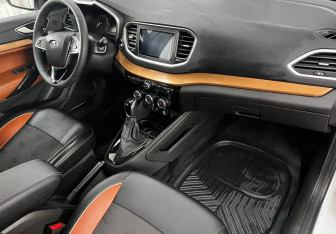 Подержанный автомобиль LADA (ВАЗ) Vesta Wagon 2024 года (12 фото)