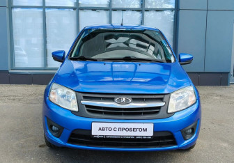 Подержанный автомобиль LADA (ВАЗ) Granta Sedan 2017 года (3 фото)