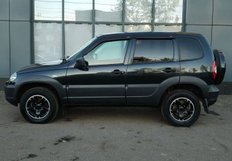 Подержанный автомобиль Chevrolet Niva 2018 года (7 фото)