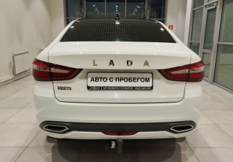 Подержанный автомобиль LADA (ВАЗ) Vesta Sedan 2023 года (7 фото)