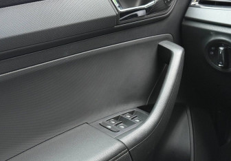 Подержанный автомобиль Skoda Rapid Liftback 2020 года (15 фото)