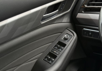 Подержанный автомобиль Haval F7x 2023 года (14 фото)
