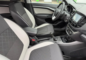 Подержанный автомобиль LADA (ВАЗ) Vesta Wagon 2019 года (10 фото)